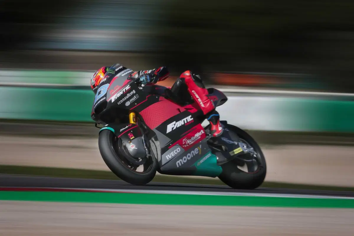 MotoGP 2023. Fantic presenta la prima Moto2 della sua storia (16)