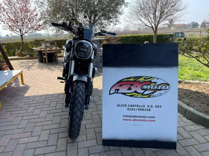 Voge Trofeo 525ACX Scrambler (2023 - 26) (6)