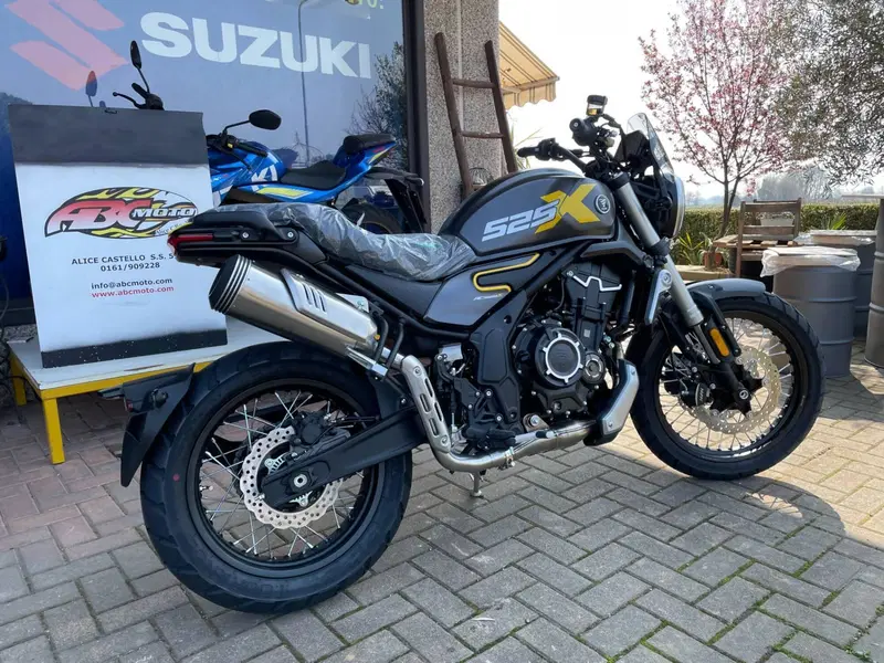Voge Trofeo 525ACX Scrambler (2023 - 26) (2)