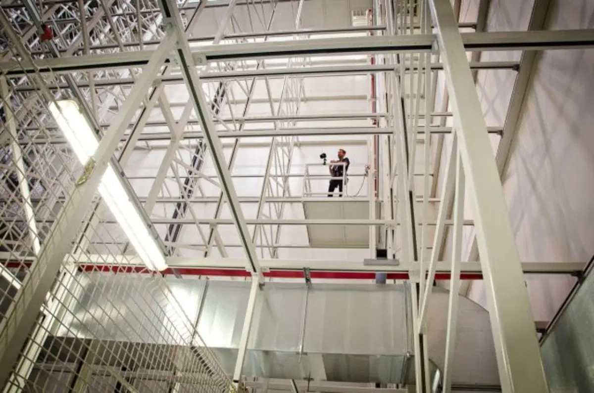 Dainese Webseries Episode #3: The Cube (5)
