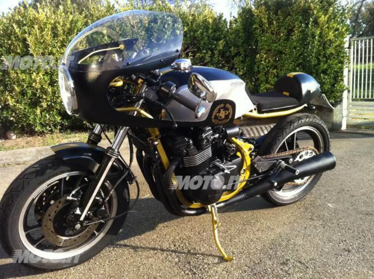 Le Strane di Moto.it: Suzuki GSX 550EF Café Racer (4)