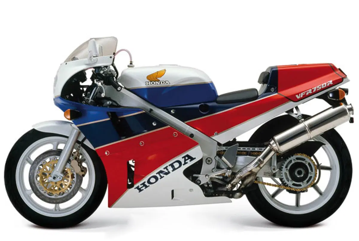 Le Belle e possibili di Moto.it: Honda VFR 750R RC30 (4)