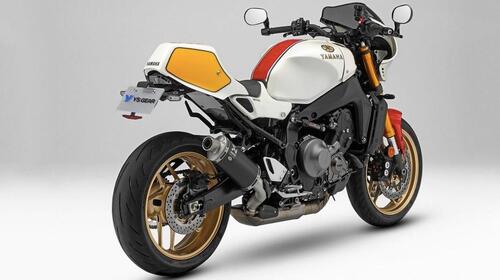 Ecco il kit che trasforma la nuova Yamaha XSR900 nella storica YZR500 (4)