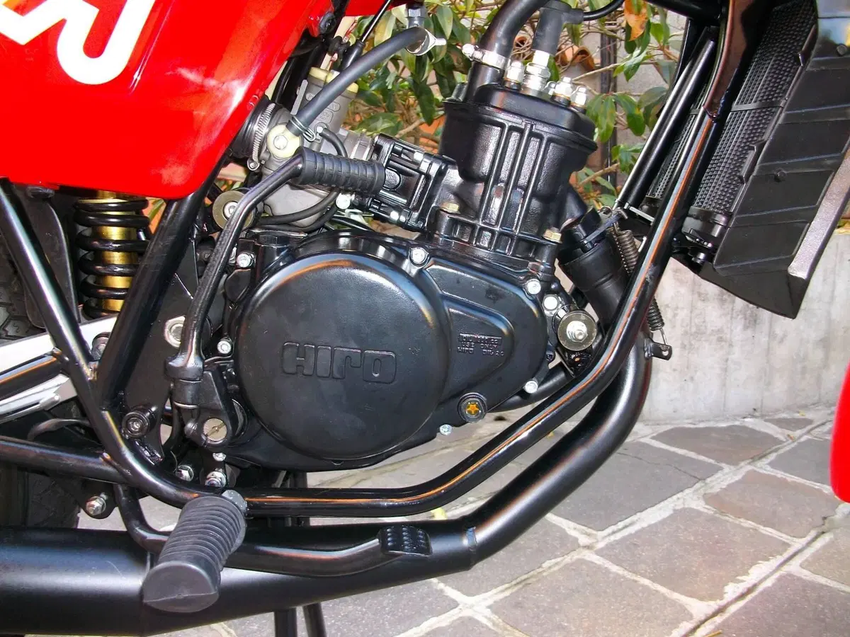 Aprilia ST125 (4)