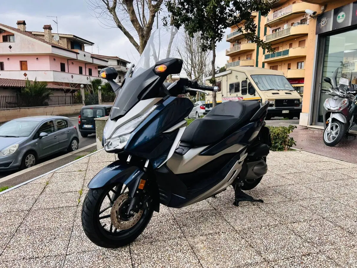 Honda Forza 300 ABS (2018 - 20) (2)