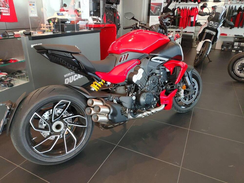 Ducati Diavel V4 (2023 - 24)