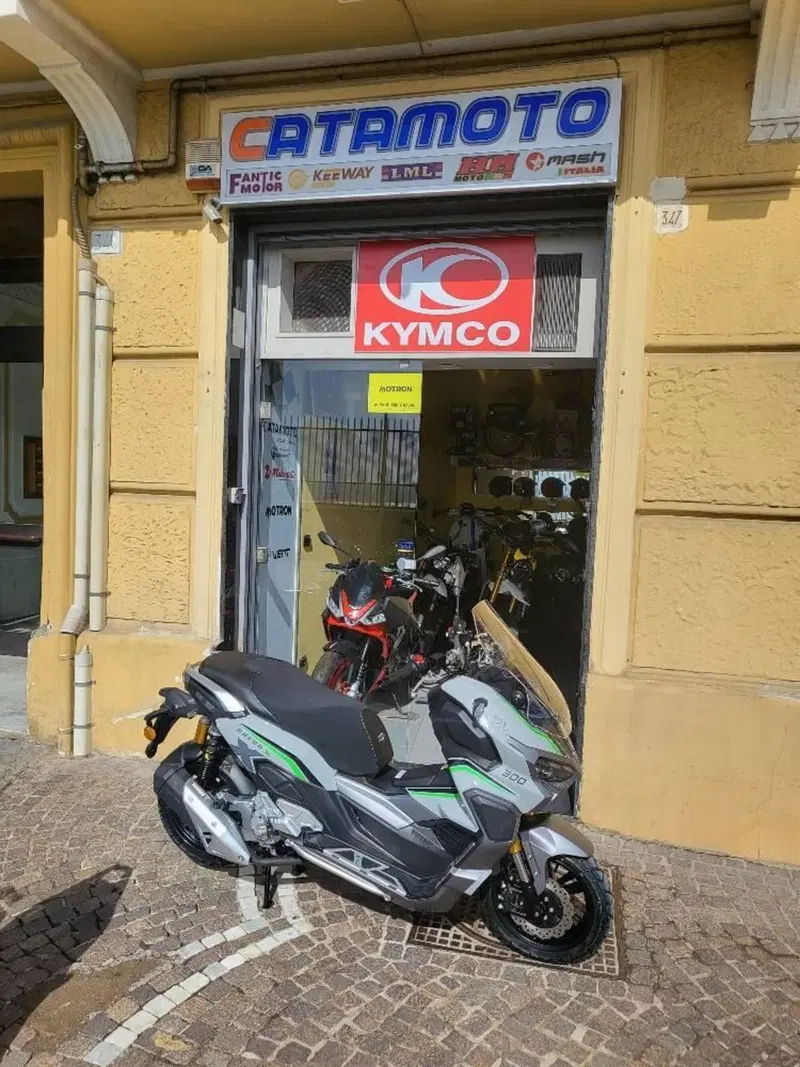 Kl Brera X 300 (2022 - 24)