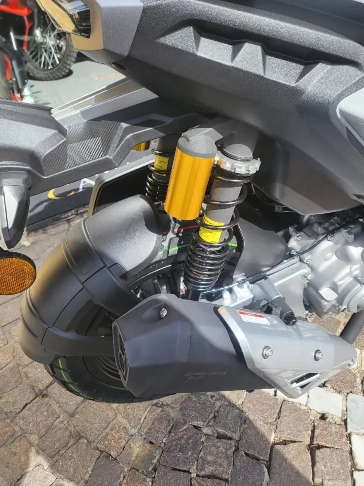 Kl Brera X 300 (2022 - 24) (9)