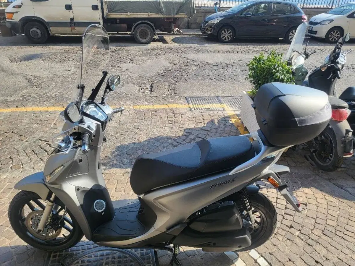 Kymco People 200i S (2021 - 26) (6)