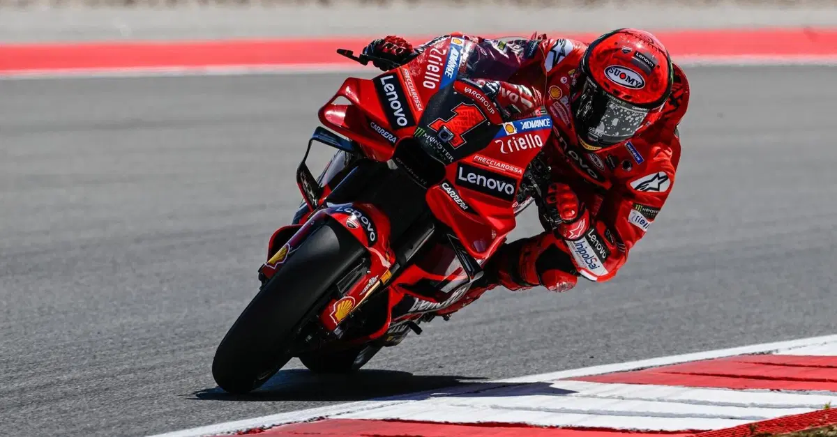 MotoGP 2023. &Egrave; un Pecco Bagnaia da record: "Questa moto ha perso un po' di top speed ma ha guadagnato tanto in guidabilit&agrave;!"