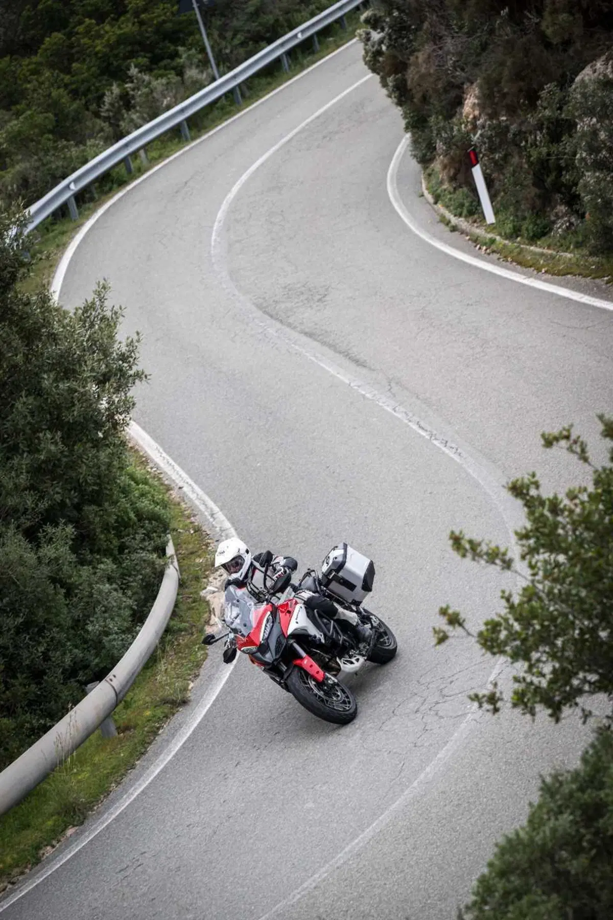 Ducati Multistrada V4 Rally: il TEST della Multi più esagerata! Col commento di Claudio Domenicali (3)