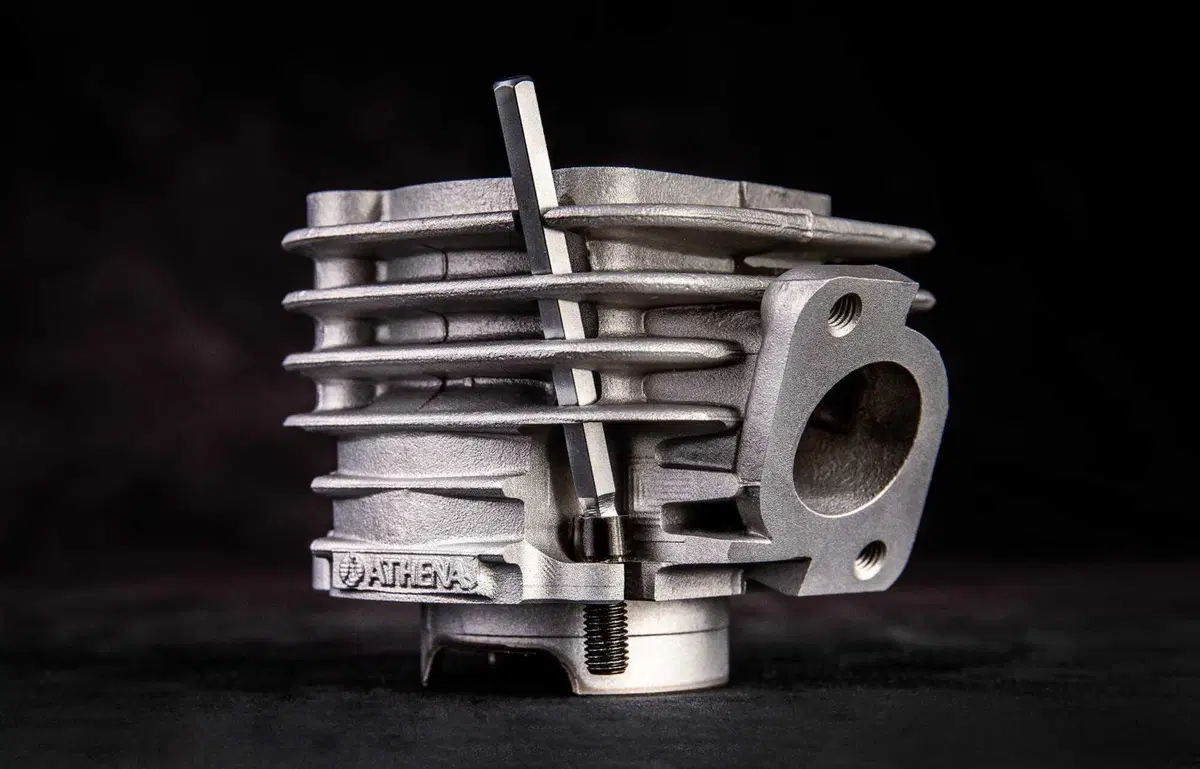Athena: kit racing per Yamaha-Minarelli orizzontale (7)