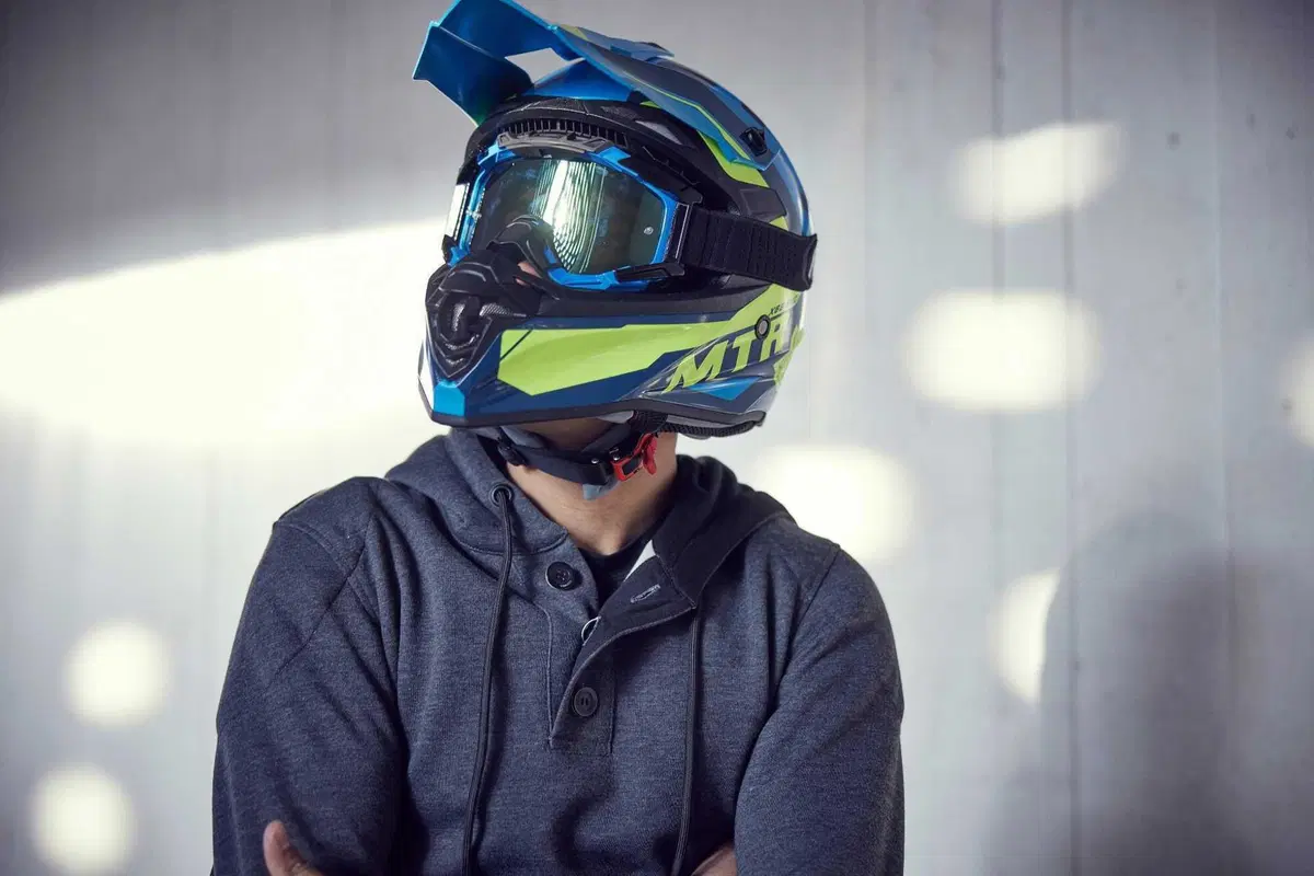 Nishua Cross e MTR X6B Evo by Louis Moto (3)