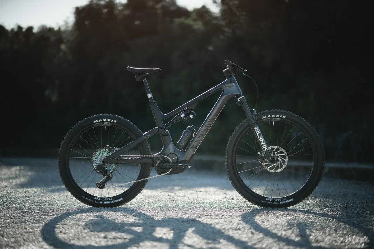 Confronto tra motori e-bike: Shimano EP8 e Bosch Gen 4 Performance CX. Quale scegliere? [VIDEO]