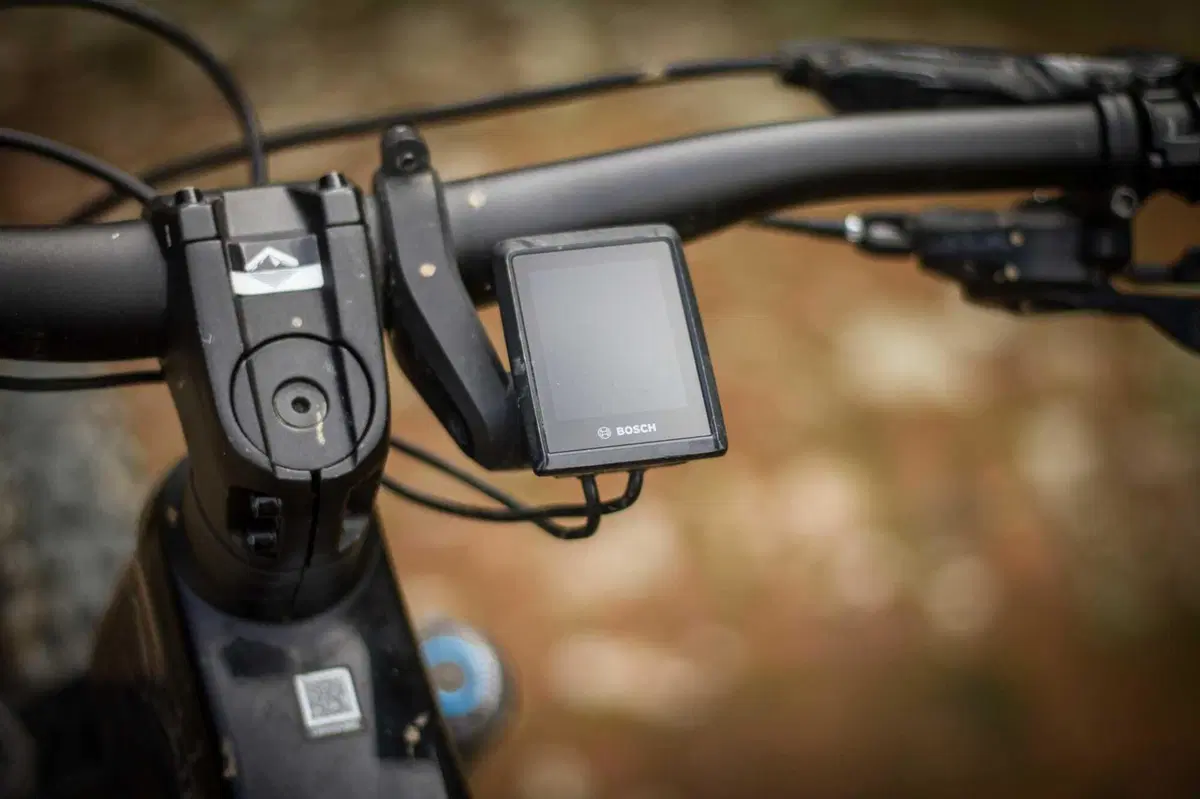 Confronto tra motori e-bike: Shimano EP8 e Bosch Gen 4 Performance CX. Quale scegliere? [VIDEO] (8)