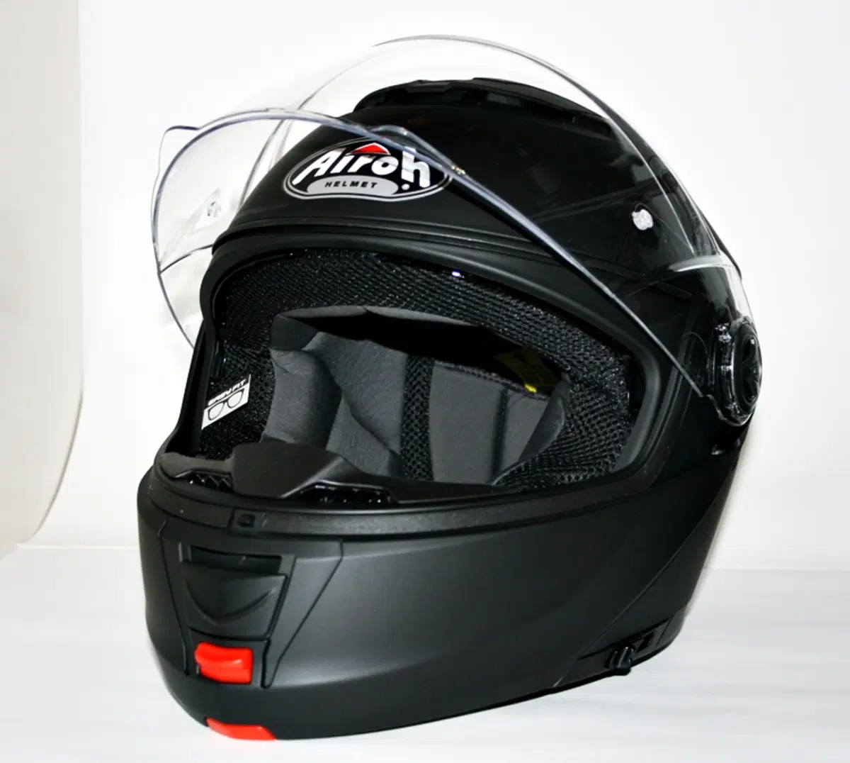 Test caschi: Airoh Phantom  (4)