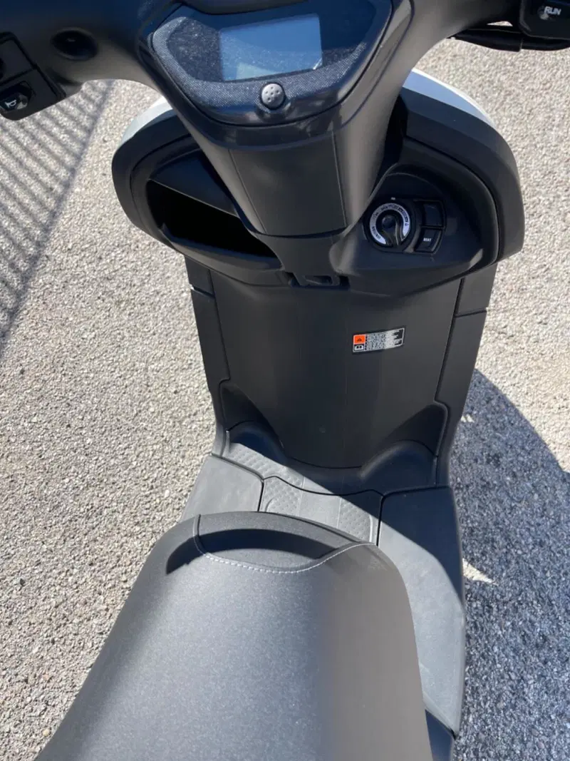 Yamaha Neo's L1e (2022 - 26) (7)