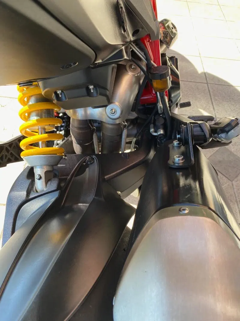 Ducati Hypermotard 821 (2013 - 15) (11)
