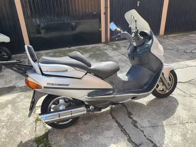 Suzuki Burgman AN 400 (2001 - 02) usata