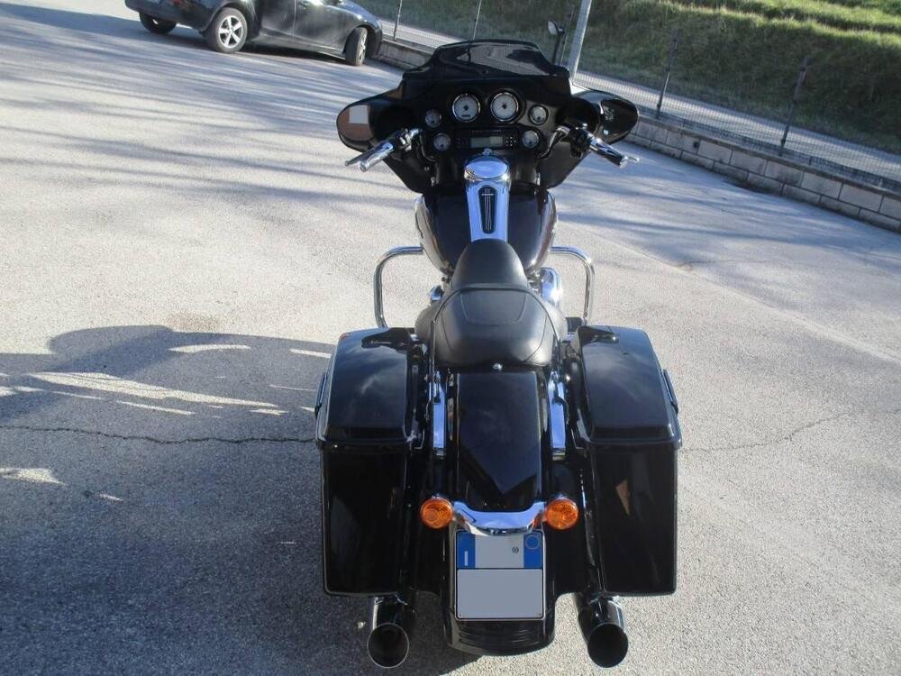 Harley-Davidson 1690 Street Glide (2011 - 13) - FLHX (5)