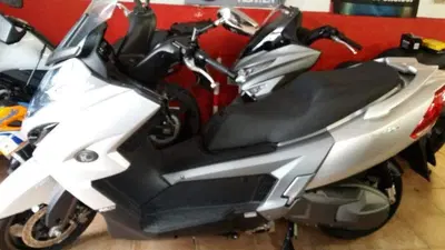 Kymco MyRoad 700i (2012 - 16) usata