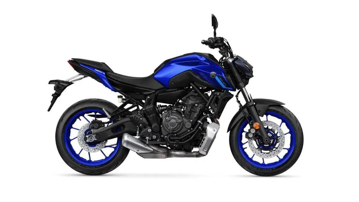 Yamaha MT-10SP e MT-07 2023 TEST (2)