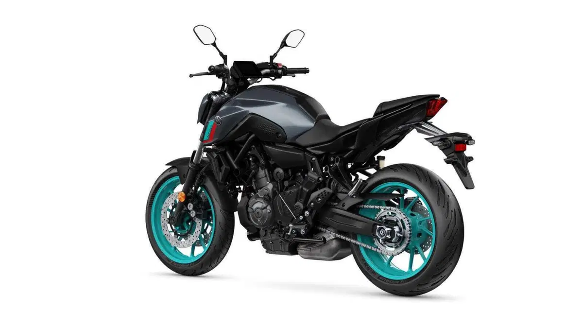 Yamaha MT-10SP e MT-07 2023 TEST (13)