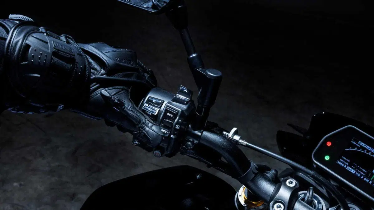 Yamaha MT-10SP e MT-07 2023 TEST (9)