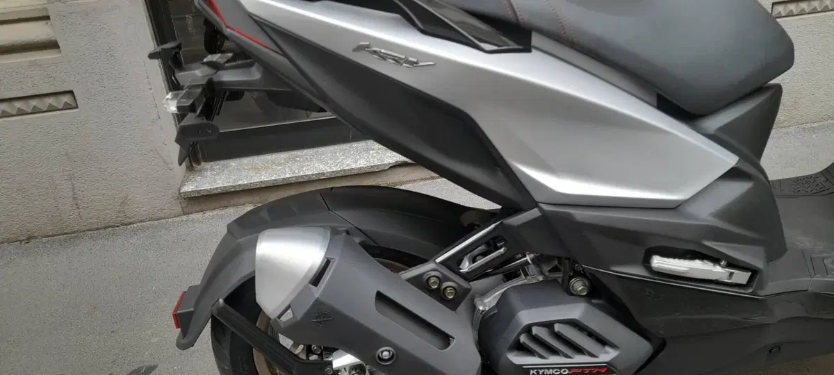 Kymco KRV 200 (2023 - 26) (14)