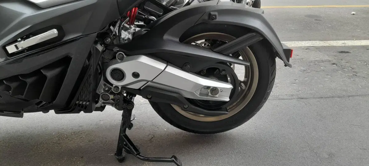 Kymco KRV 200 (2023 - 26) (17)