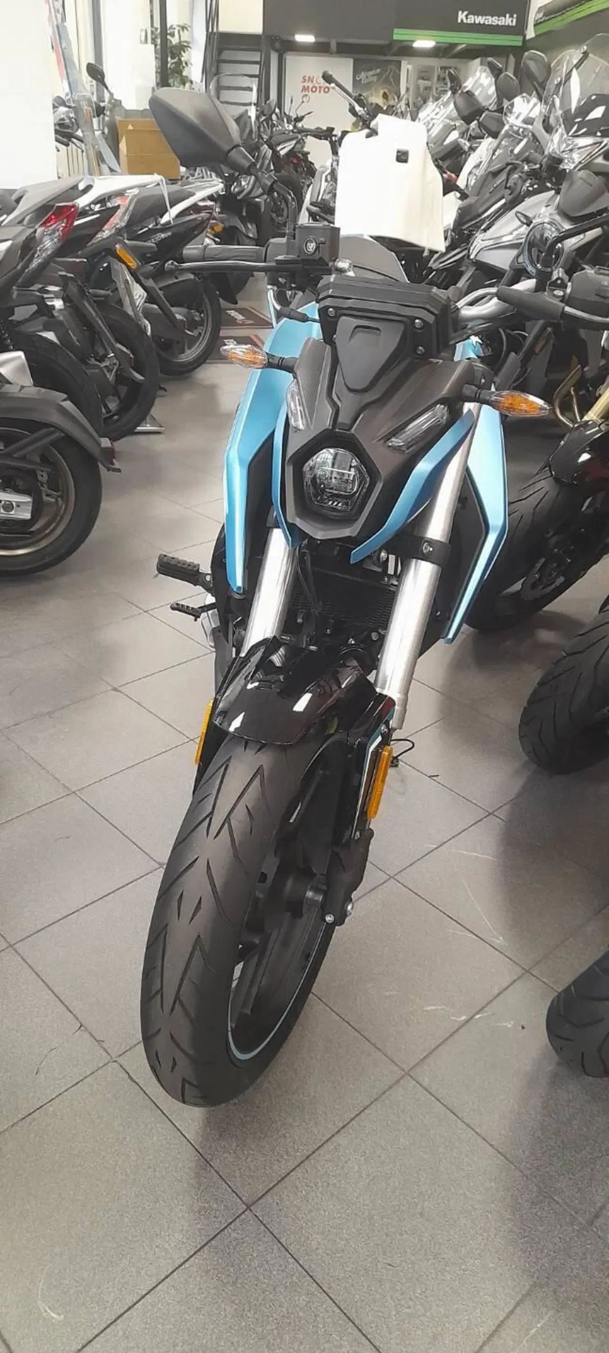 Voge Brivido 125R (2023 - 26) (4)