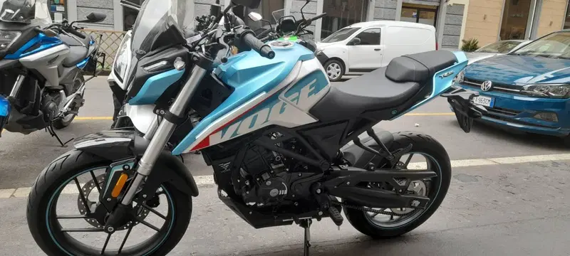 Voge Brivido 125R (2023 - 26) (2)