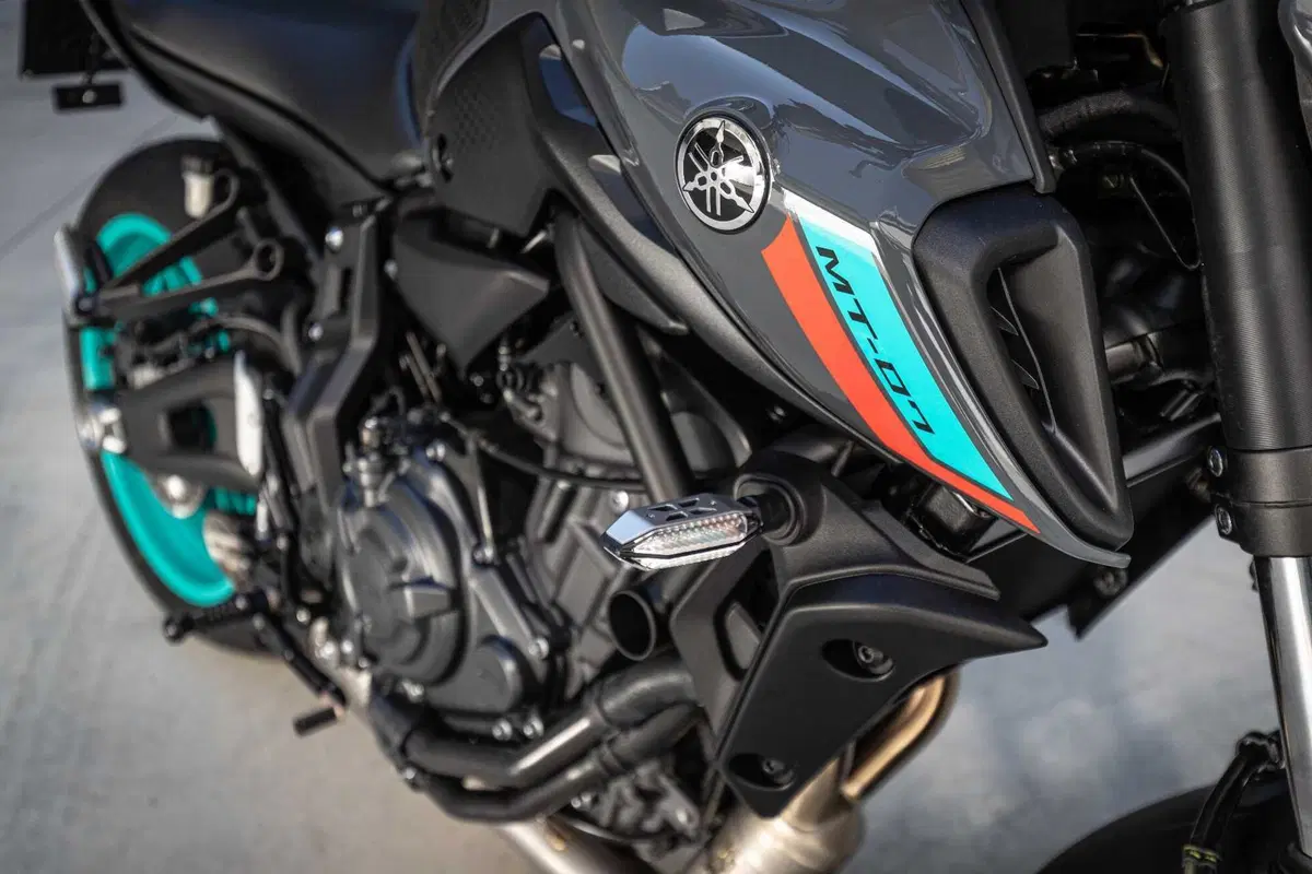 Yamaha MT-10SP e MT-07 2023 TEST (7)