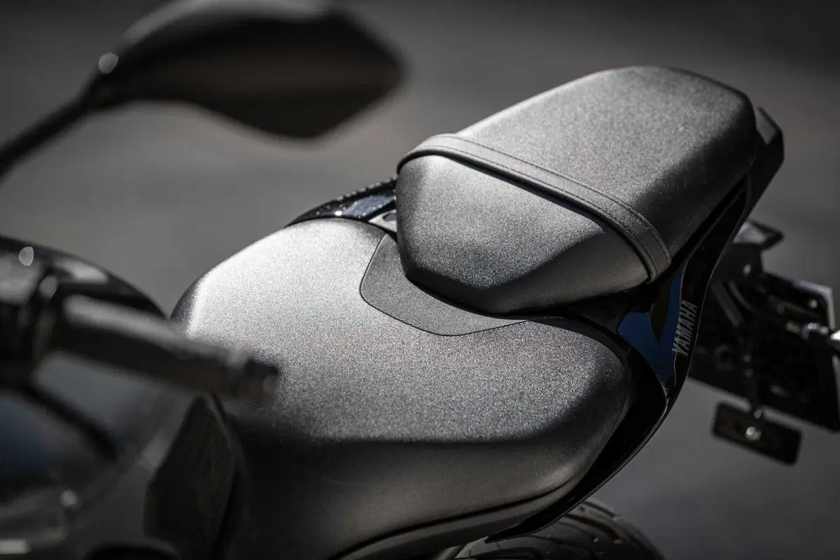 Yamaha MT-10SP e MT-07 2023 TEST (8)