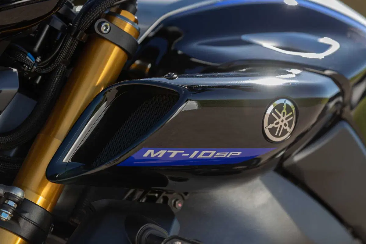 Yamaha MT-10SP e MT-07 2023 TEST (8)