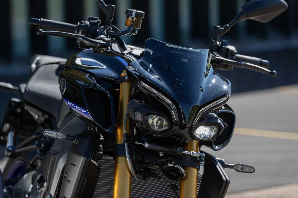 Yamaha MT-10SP e MT-07 2023 TEST (9)