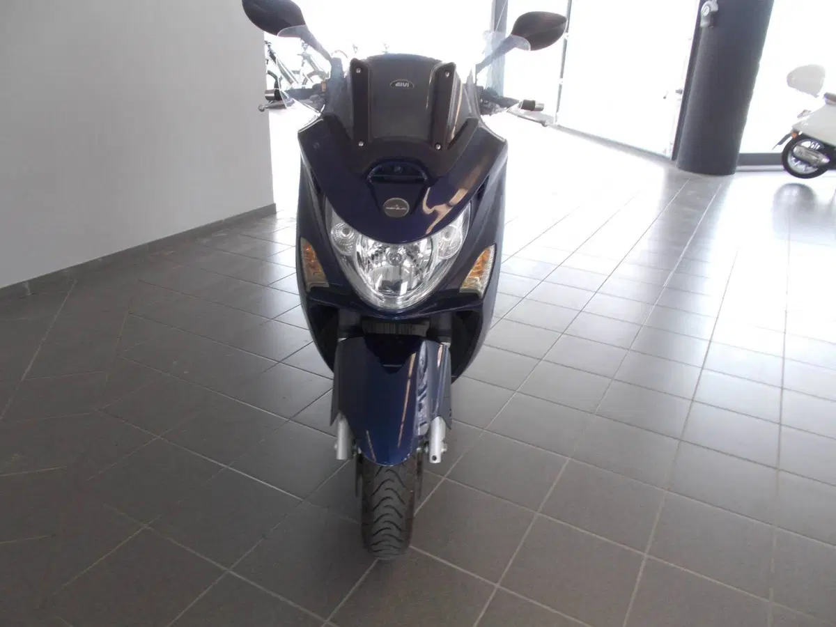 Kymco Xciting 250 (2005 - 06) (2)
