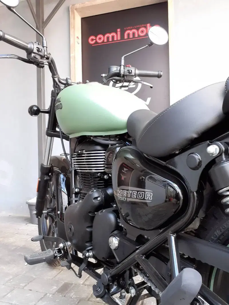 Royal Enfield Meteor 350 (2021 - 26) (18)
