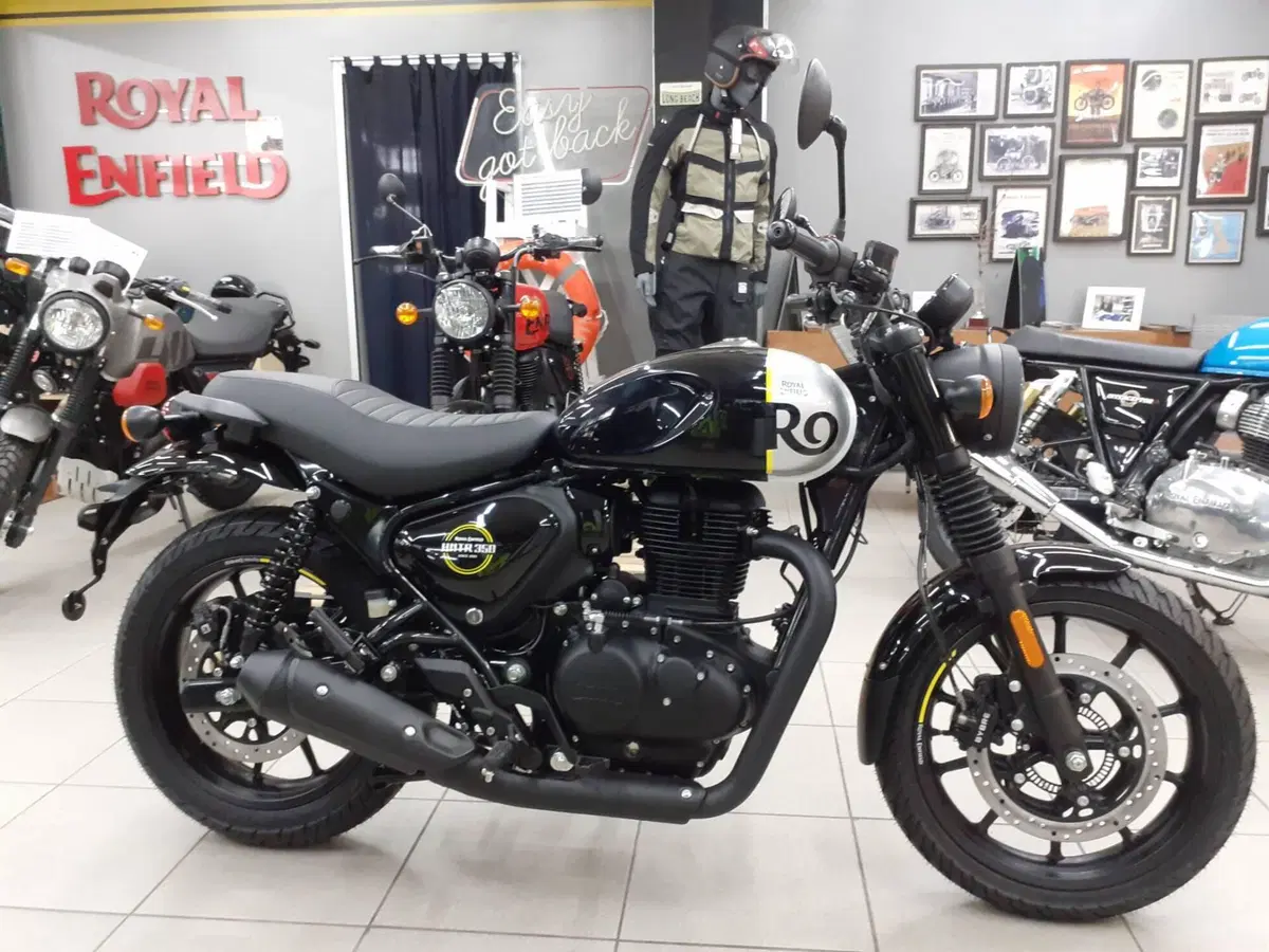 Royal Enfield HNTR 350 (2022 - 26) (3)