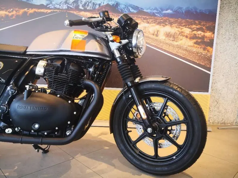 Royal Enfield Continental GT 650 (2021 - 26) (4)