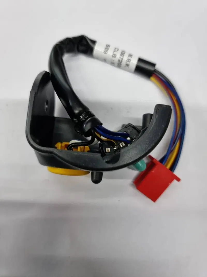 COMMUTATORE DEVIALUCI DESTRO YAMAHA AEROX MBK NITR (2)