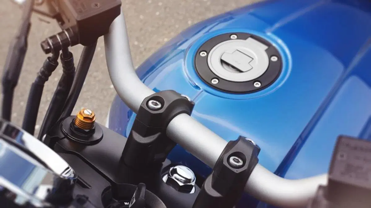 Yamaha XJR 1300 XJR 1300 (2015 - 17) (8)