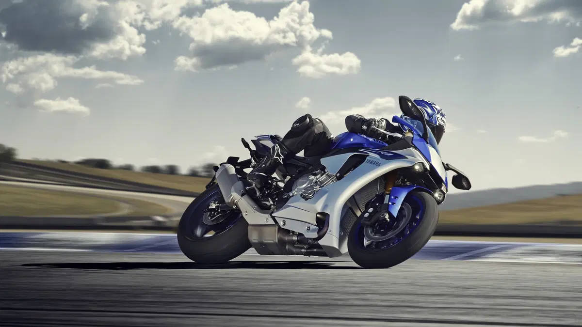 Yamaha YZF R1 YZF R1 (2015 - 16) (9)