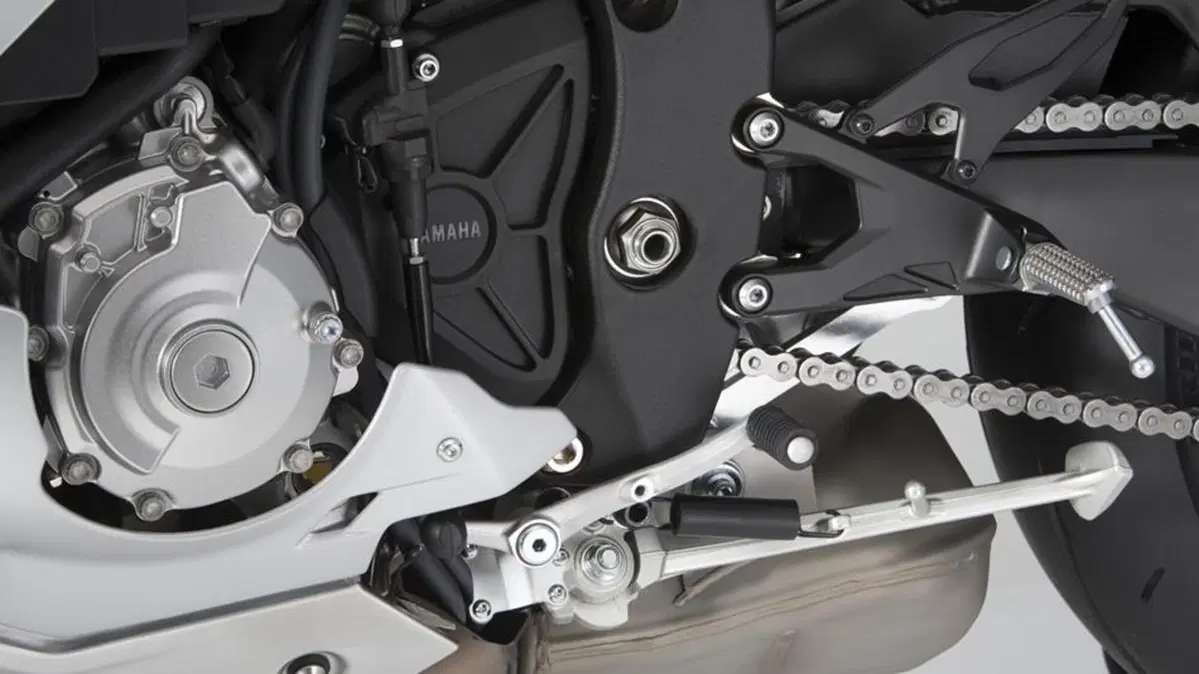 Yamaha YZF R1 YZF R1 (2015 - 16) (12)