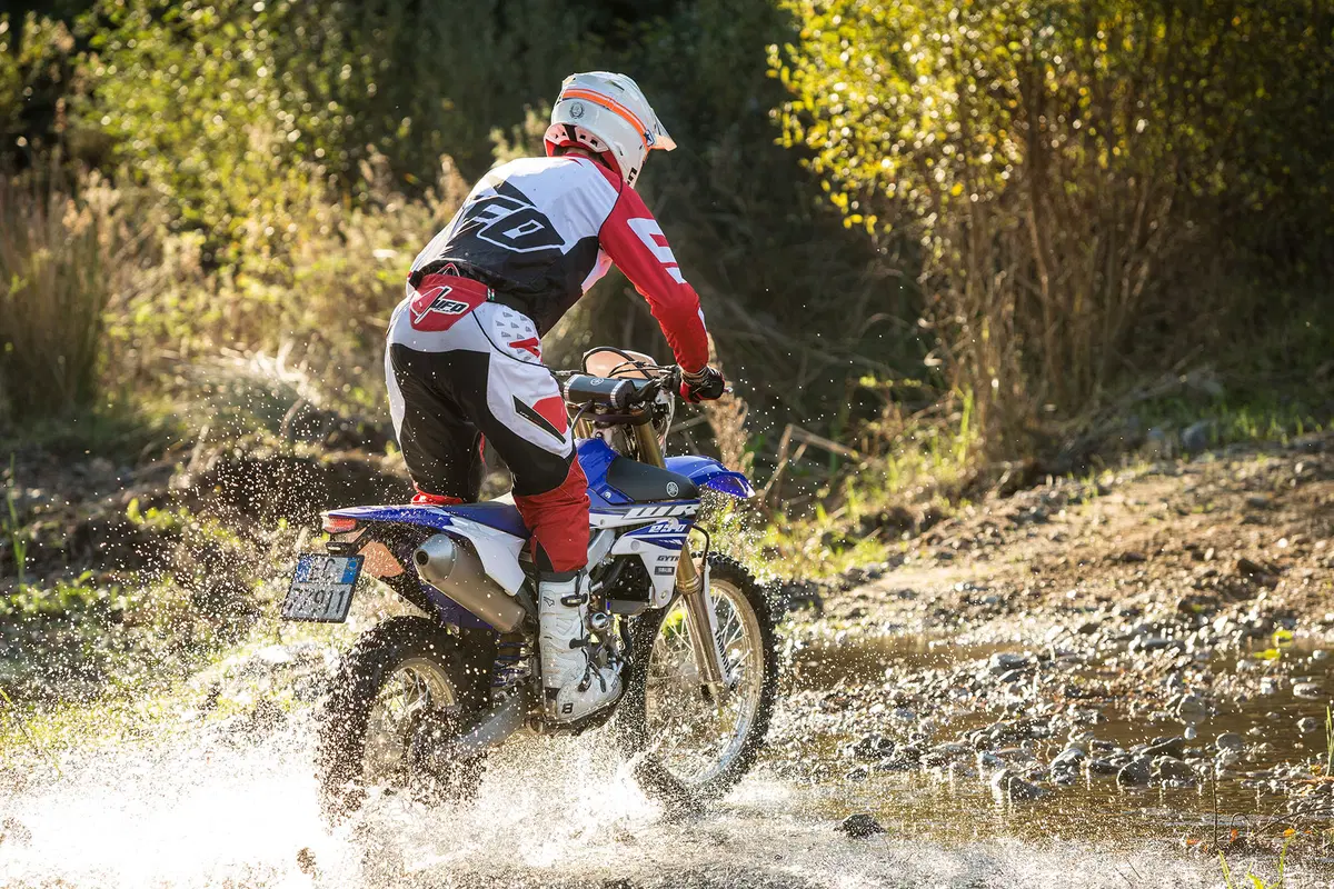 Yamaha WR 250 F (7)