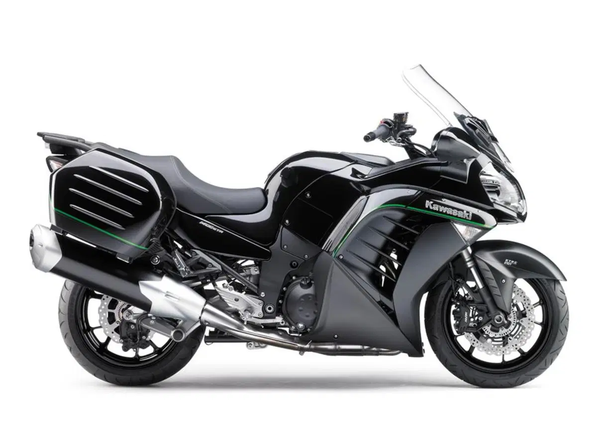 Kawasaki GTR 1400 GTR 1400 ABS (2015 - 16) (5)