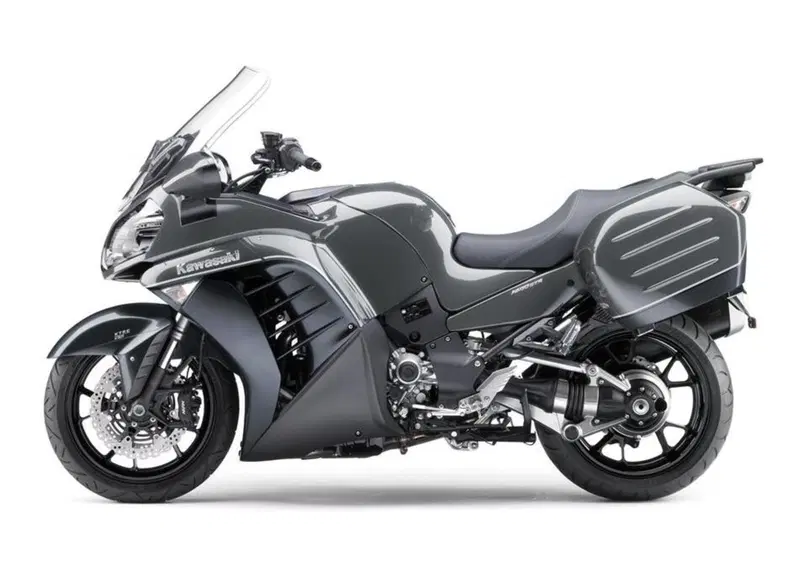 Kawasaki GTR 1400 GTR 1400 ABS (2015 - 16) (2)