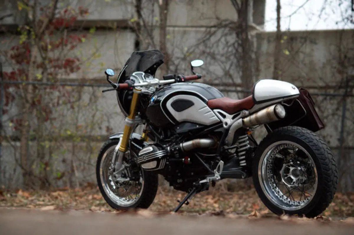 Revival Cycles BMW R NineT (10)