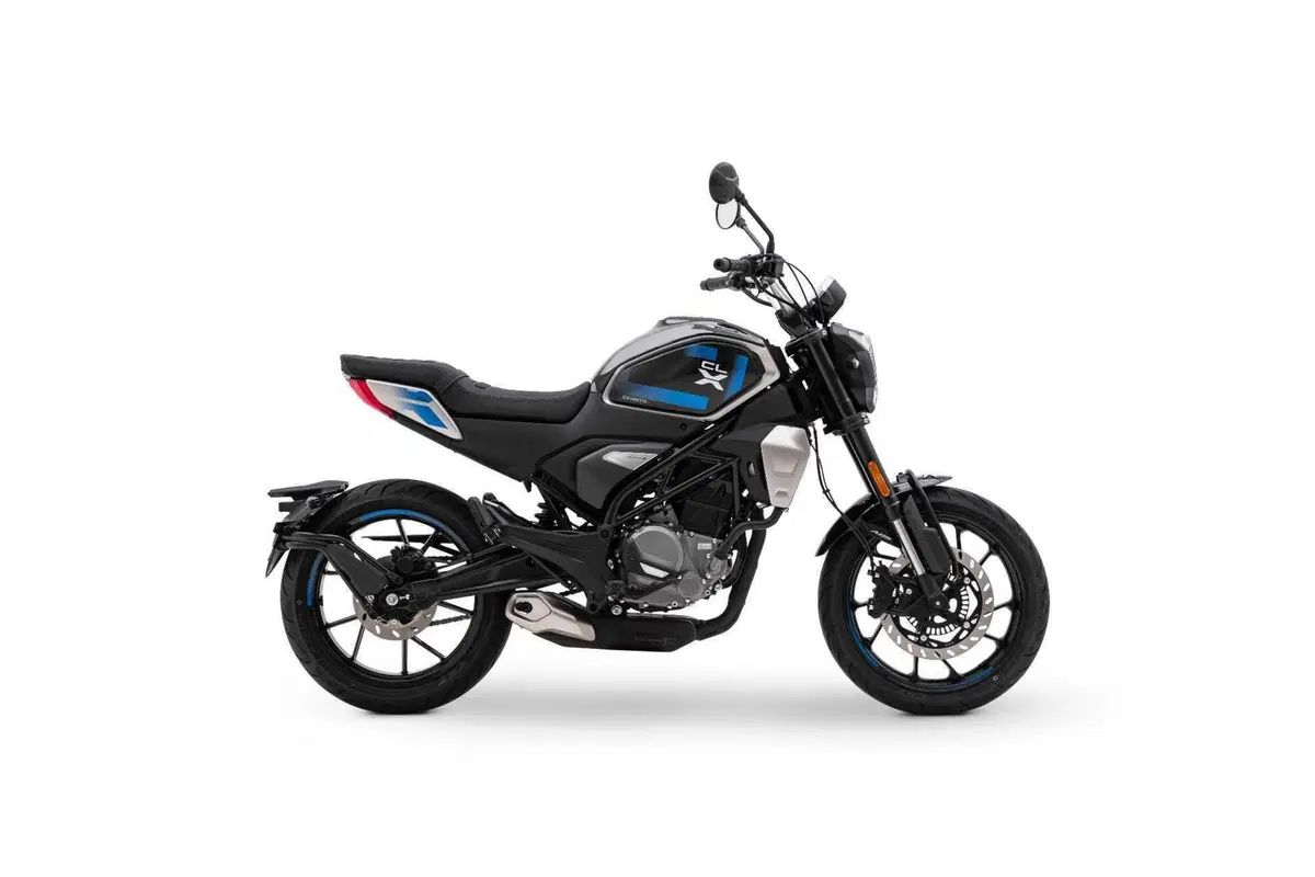 CFMOTO 300CL-X Heritage, la piccola neo-retrò (8)