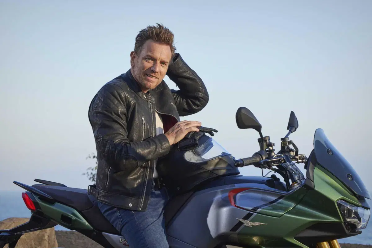 Moto Guzzi: "On To The Next Journey". Lo spettacolare spot con Ewan McGregor [VIDEO]
